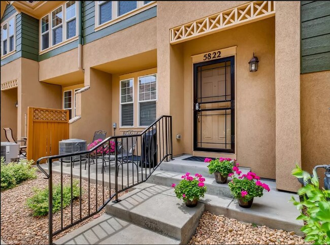 Foto del edificio - 5822 S Van Gordon Ln
