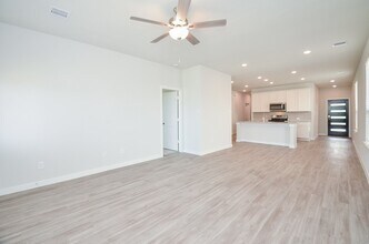 Building Photo - 21138 Staked Plains Dr