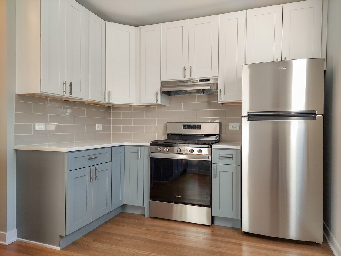 Foto principal - 4600 N Winchester Ave