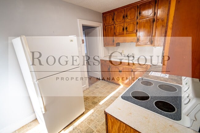 Foto del edificio - 1443 Perry Ave