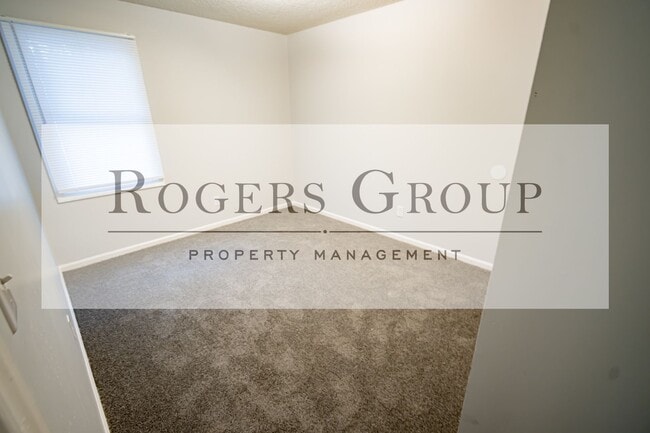 Foto del edificio - #233 - 100-102 Holly Ct Duplex