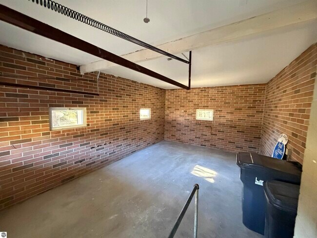 Foto del edificio - 8334 M-113