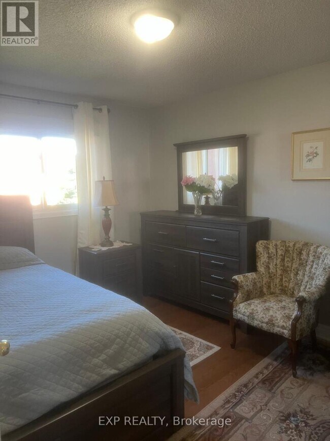 Building Photo - 14 Griffiths Dr