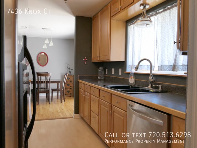 Building Photo - 7436 Knox Ct