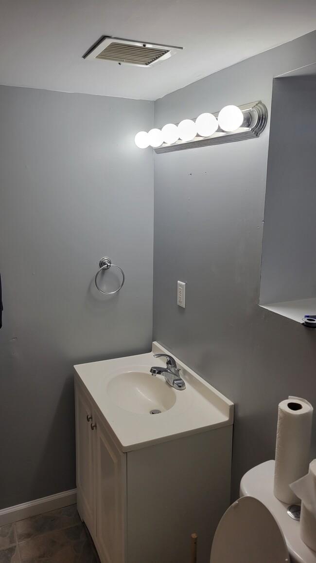 Bathroom - 91 Sand Rd