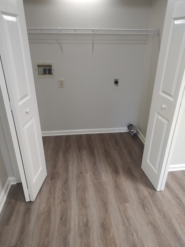 Laundry area - 210 W 17th St