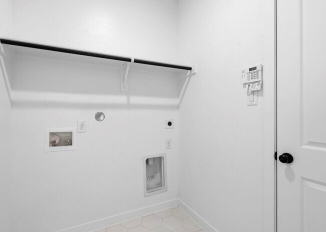Foto del edificio - 10919 Spring Wind Dr