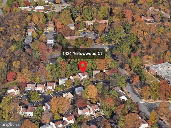 Foto del edificio - 1424 Yellowwood Ct