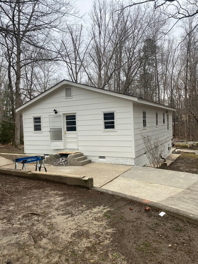 Building Photo - 109 Eagle Ct
