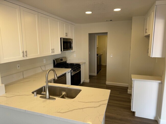 Foto del edificio - Sun City Summerlin 55+. Single Story. All ...