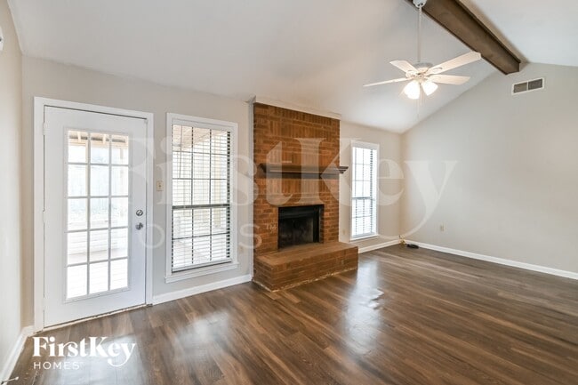 Foto del edificio - 7185 Ransdorp Dr