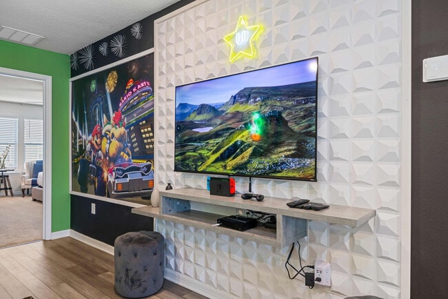 Building Photo - 4326 Lana Ave