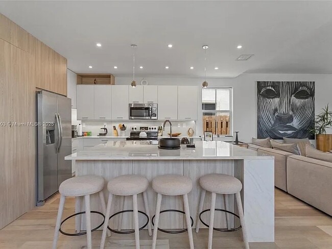 Kitchen - 2453 NW 131st Cir