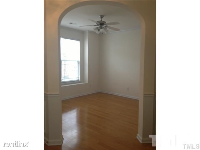 Building Photo - 5903 Hourglass Ct