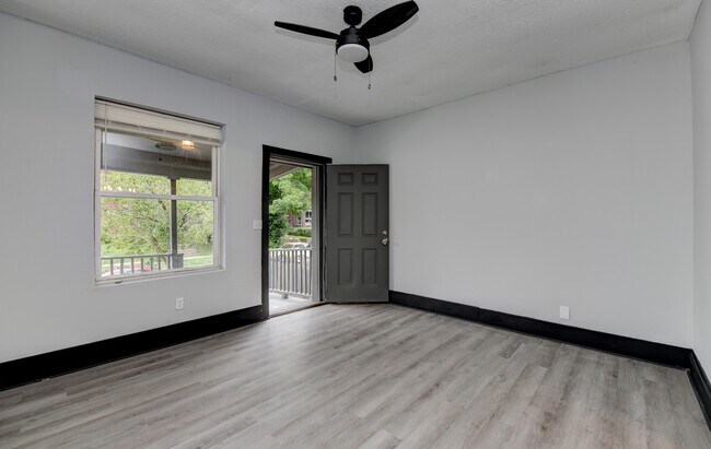 Foto del edificio - 814-816 S Ohio Avenue