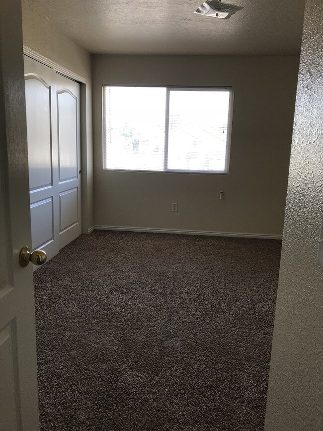Foto del edificio - 6693 W Morris Hill Ln