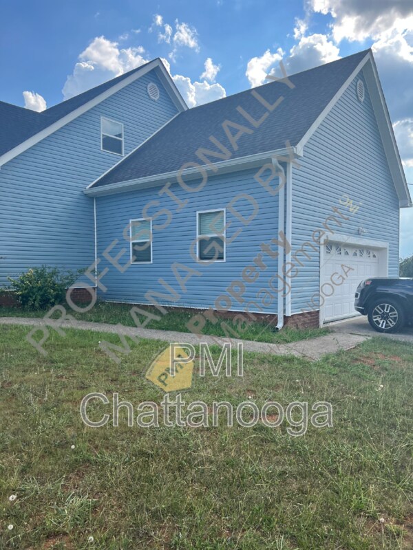Foto del edificio - 97 Spring Valley Ln
