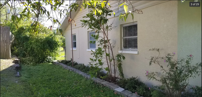 Foto del edificio - 619 64th St Ct E