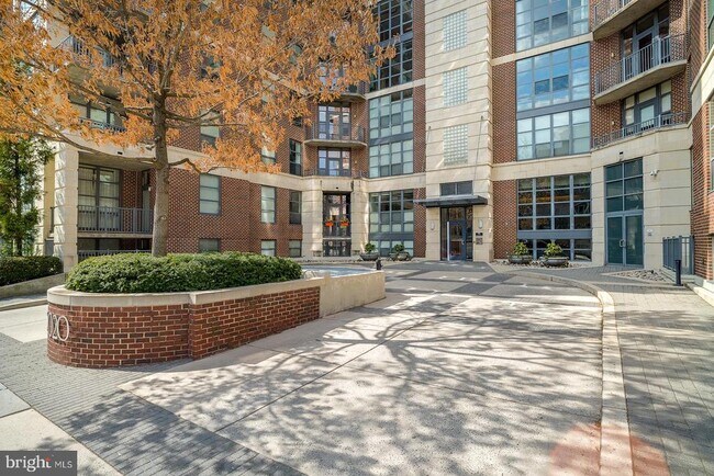 Foto del edificio - 2020 12th St NW