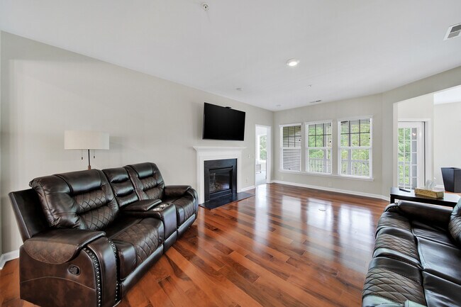 Foto del edificio - 45008 Wigeon St