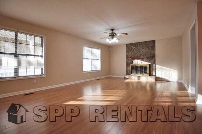 Foto del edificio - 5000 Heritage Valley Dr