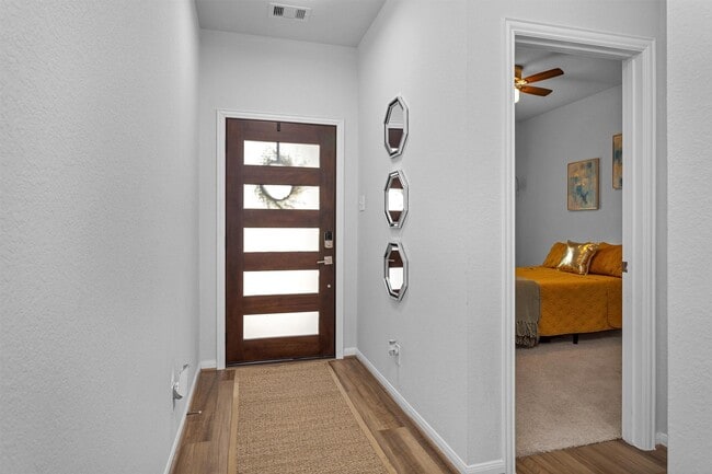 Building Photo - 16318 Westley Ridge Dr