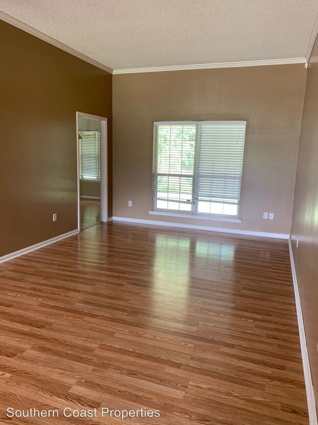 Building Photo - 4 br, 2 bath House - 232 Shawn Court