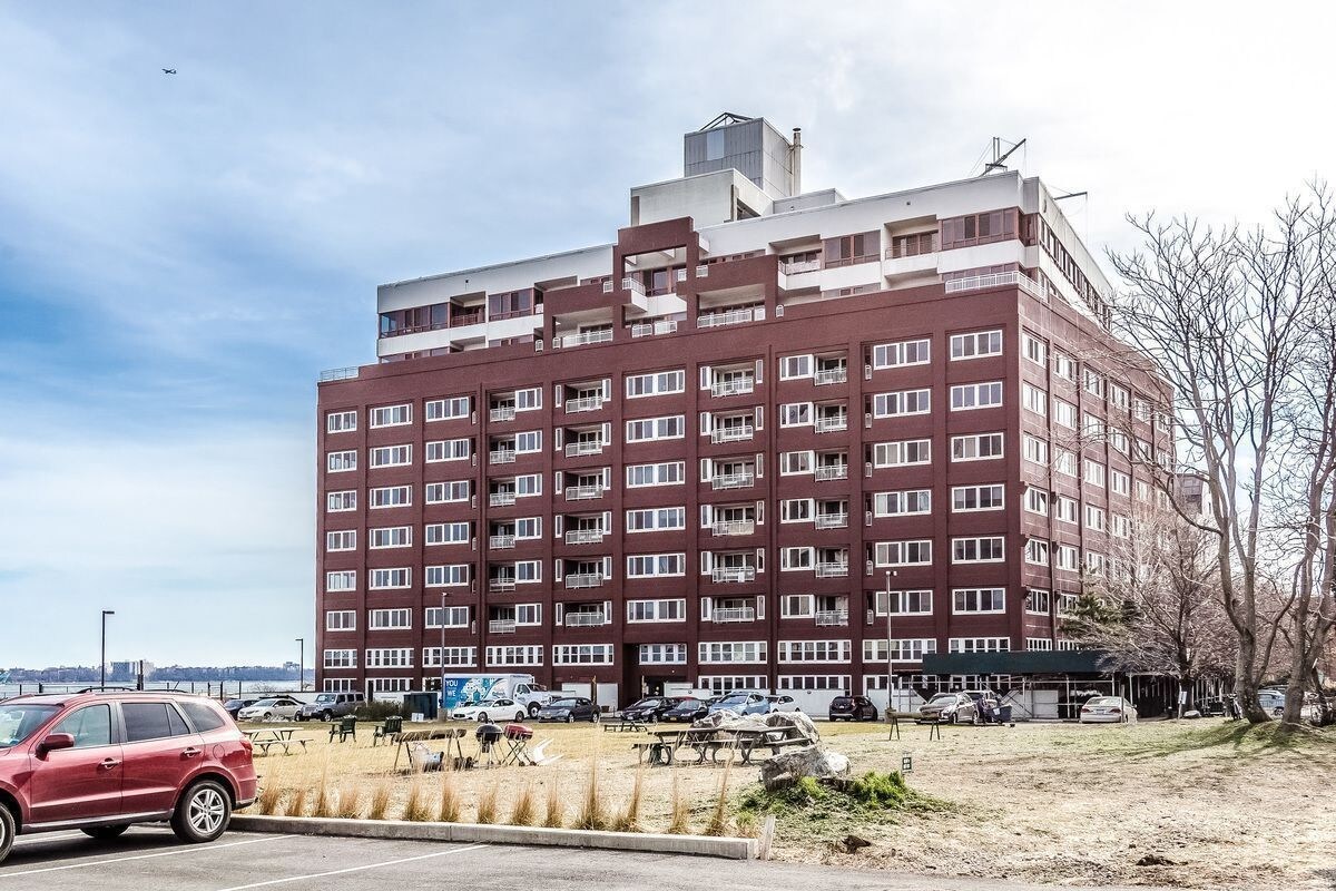 80 Bay St Landing, Staten Island, NY 10301 Apartments Staten Island