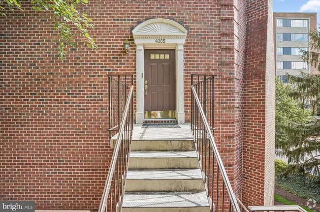 Building Photo - 4305 Massachusetts Ave NW