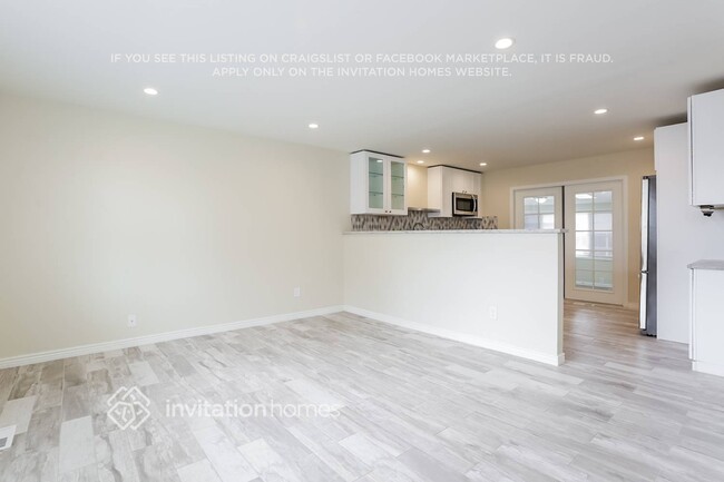 Foto del edificio - 11705 Adams St
