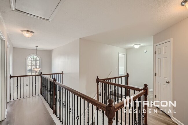Building Photo - 881 Ashton Park Dr SE