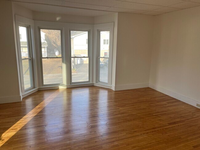 Foto del edificio - 281 Main St