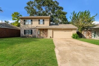Building Photo - 11122 Hanning Ln