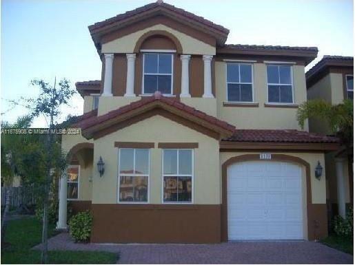 Foto principal - 8149 NW 115th Ct