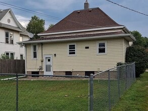 Building Photo - 513 N Grant St