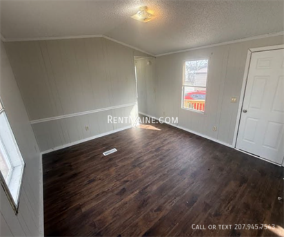 Foto del edificio - 24 Morton Ave