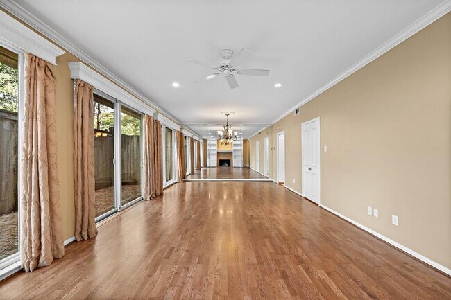 Foto del edificio - 201 Vanderpool Ln