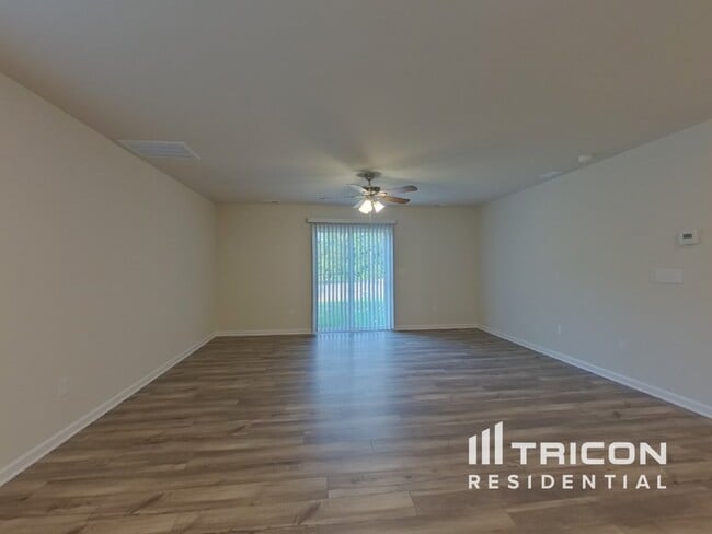 Building Photo - 2955 Legacy Rdg Ln
