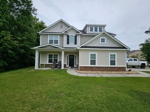 Building Photo - 125 Navy Blue Dr