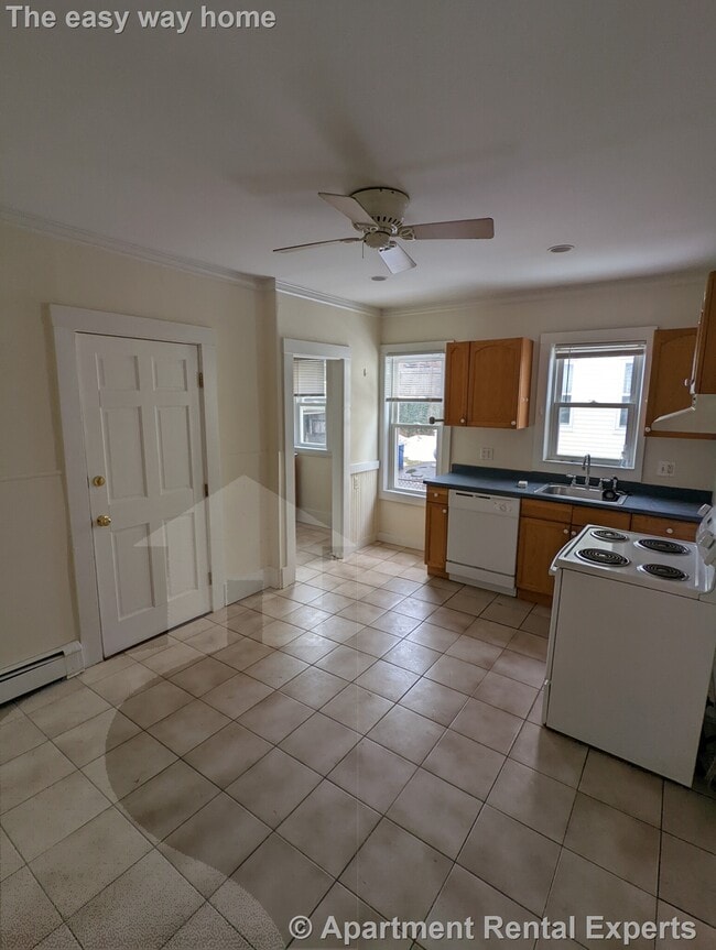 Photo - 15 Egerton Rd Unit #1 Apartment