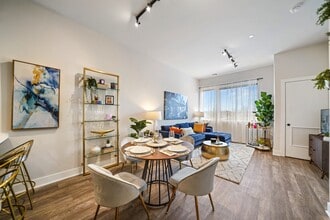 Building Photo - Emerald at Lansdale