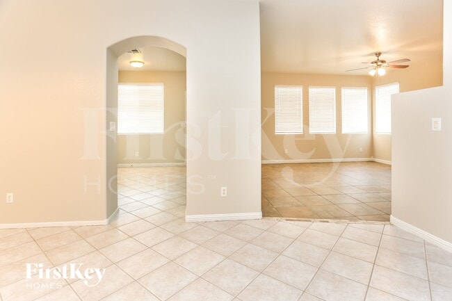 Building Photo - 7605 Donald Nelson Ave