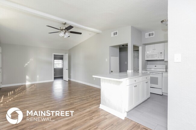 Foto del edificio - 3535 24th Pkwy