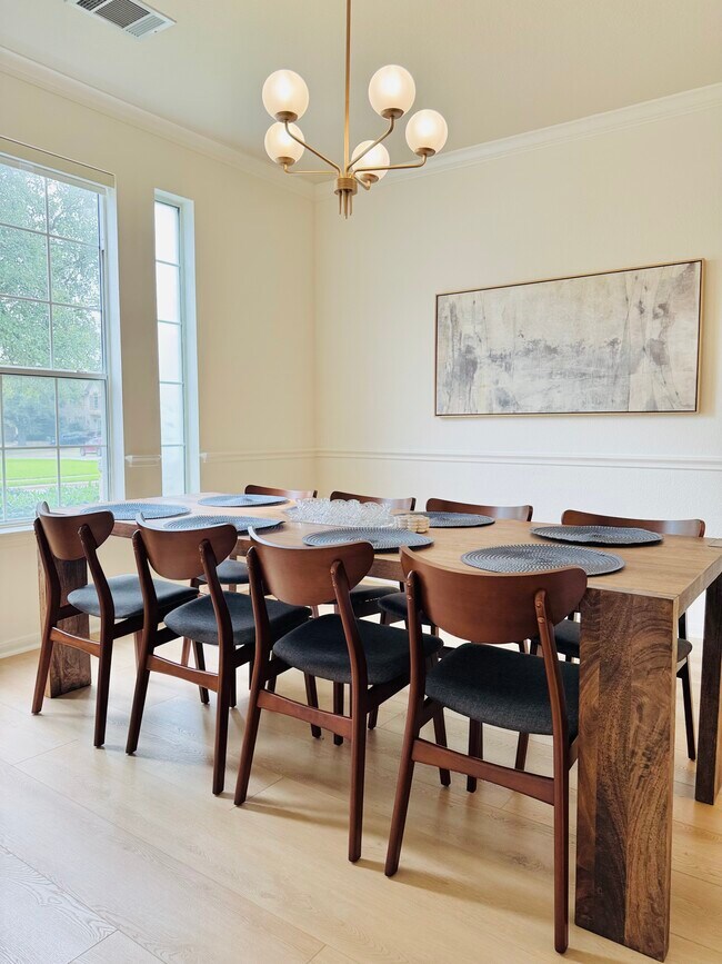 Foto del edificio - 1938 Mulligan Dr