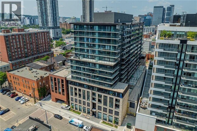 Photo du bâtiment - 1 Jarvis St