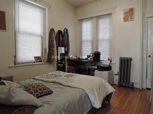 Foto del edificio - 326 Chestnut Hill Ave