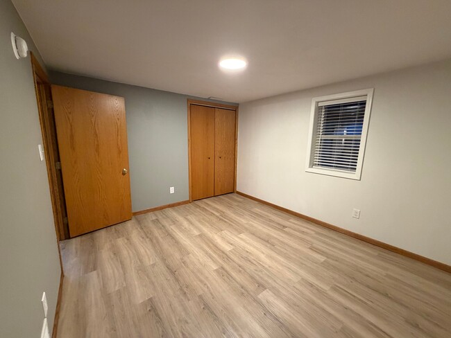 Building Photo - 301 Leif Erikson Dr