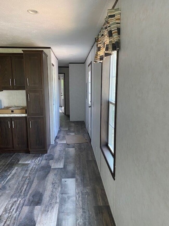 Building Photo - New 2 Bedroom Mobile Home-Denver
