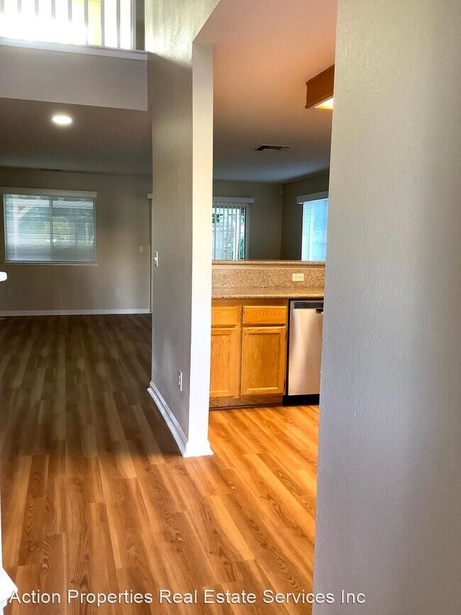 Building Photo - 4 br, 2 bath House - 4016 Monte Verde Drive