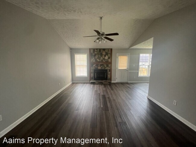 Foto del edificio - 3 br, 2 bath House - 3825 Soft Wind Lane